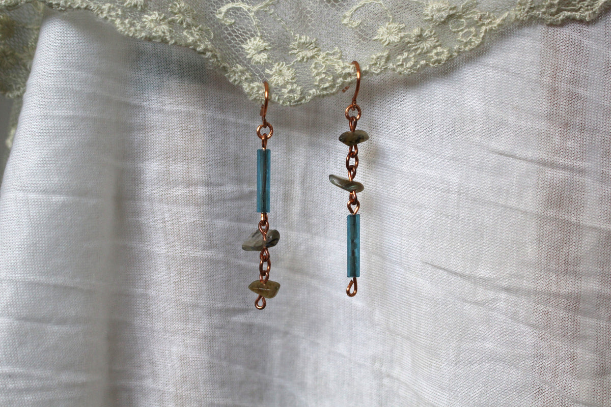 Grey Labradorite Copper Earrings