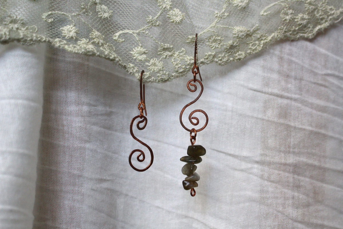 Grey Labradorite Copper Earrings